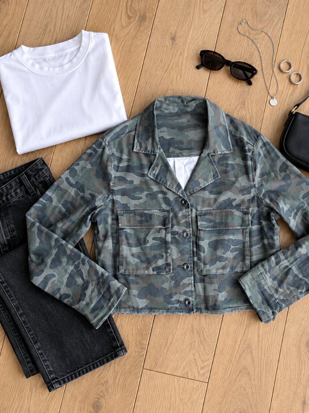 ✨Cloth & Stone Cropped Camouflage Utility Button Front Jacket M✨